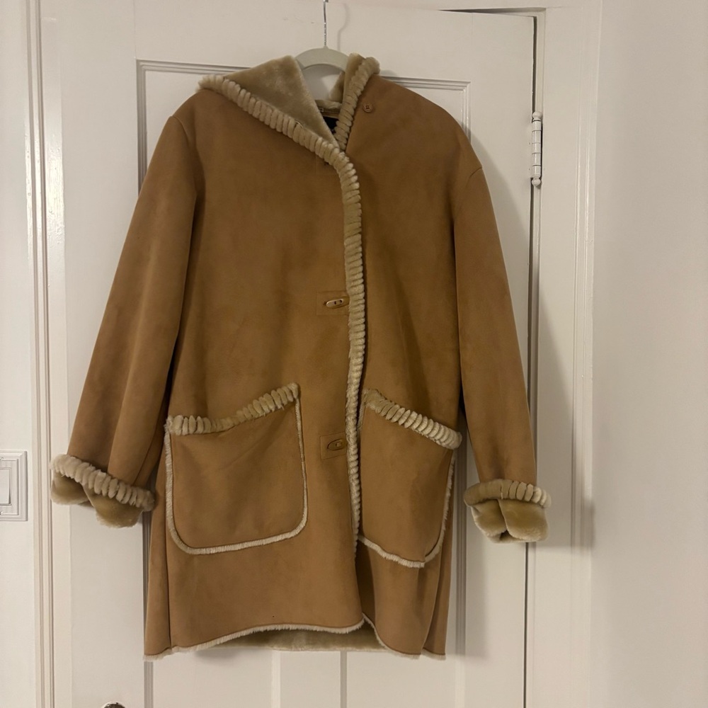 Jones Shearling Women's Coat